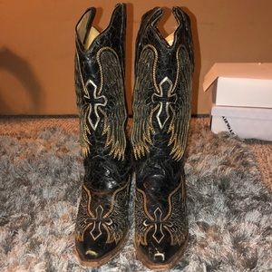 Corral Cross Angel Wing Boots Black Size 8